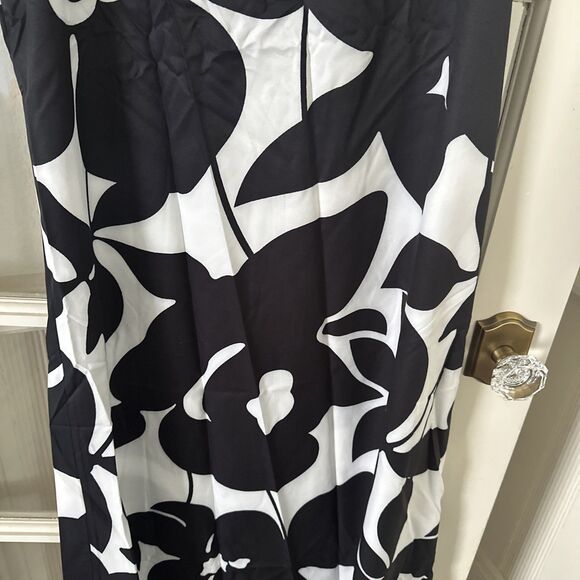 Floral Sheath Dress Women's 8/10 NWOT Black White Maxi - Picture 9 of 9